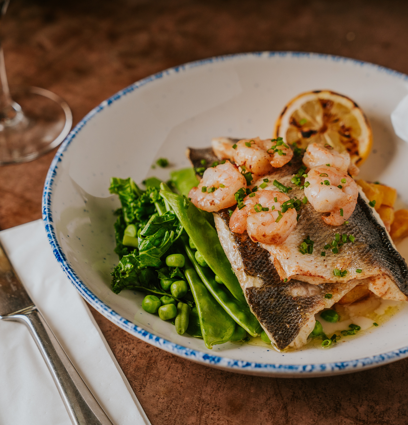 Dinner & Dining at The White Willow in Bridgwater